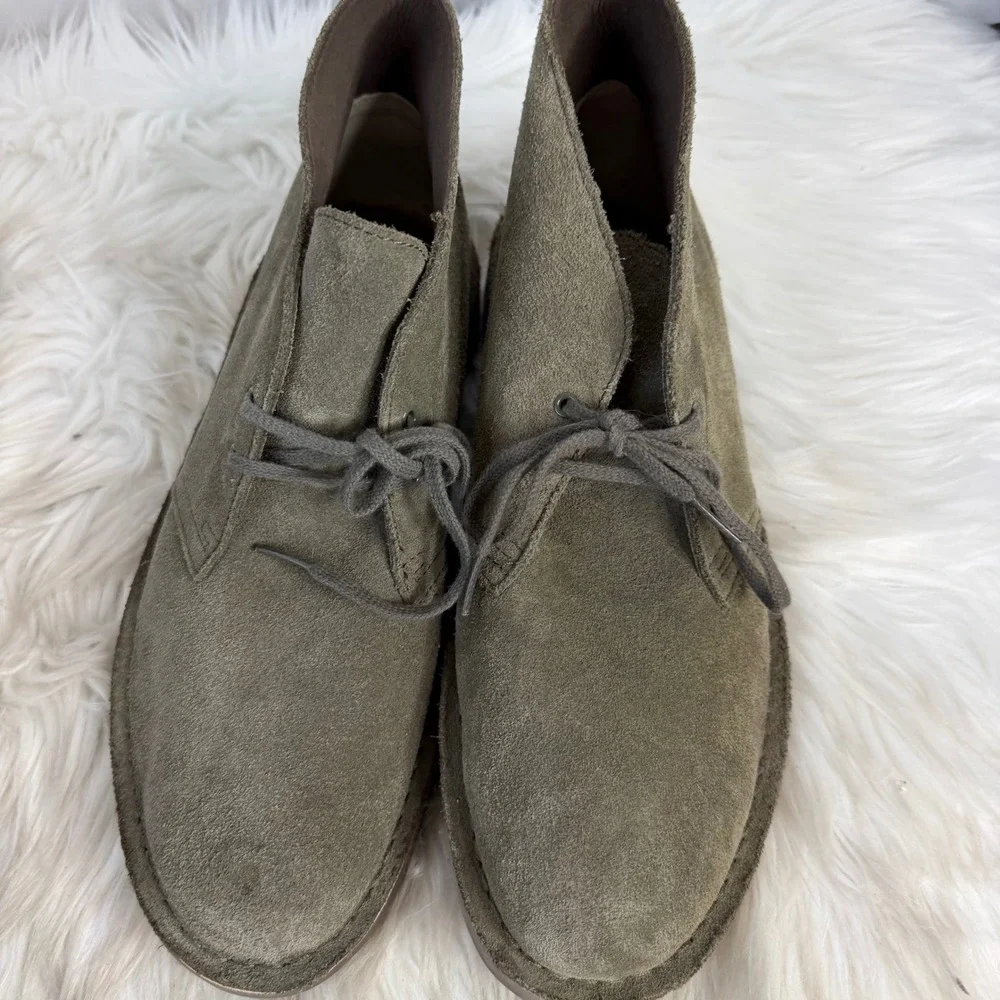 Clarks desert boots